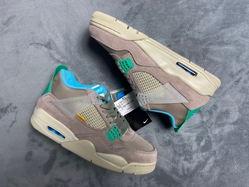 Do jordan 4 run big online
