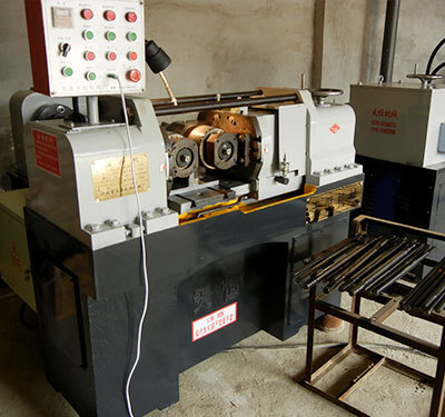 Factors Affecting the Performance of a Thread Rolling Machine