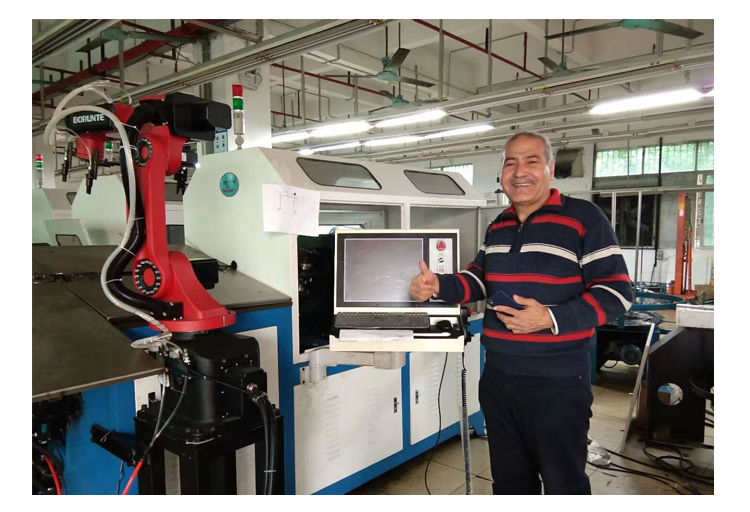 China factory 10 axis 3D CNC wire bending machine from Guangdong  