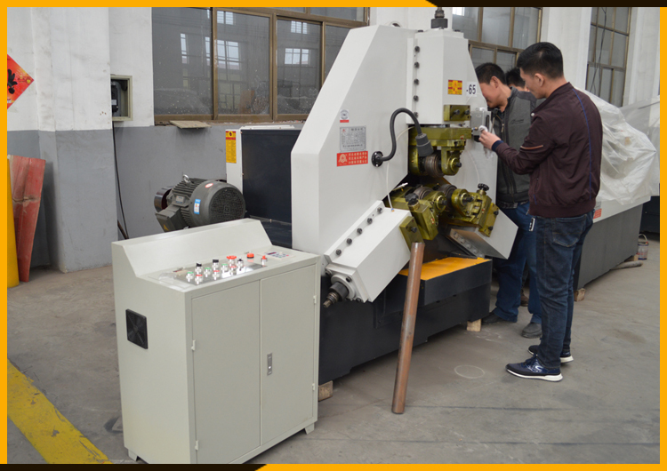 Factory price stable process fully automatic 28-65 model three rollers scaffolding thread rolling machine with auto feeding  