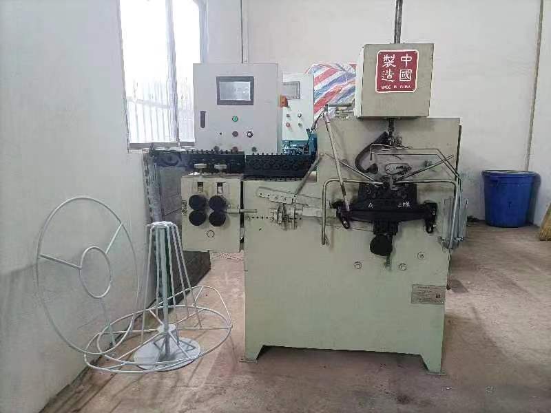 Good quality PVC cloth hanger Full automatic wire Hanger making machine for industry  