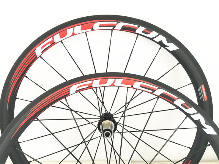 700C Carbon Fiber 38mm 50mm Tubeless Road Bike Wheelset 25mm Bicycle