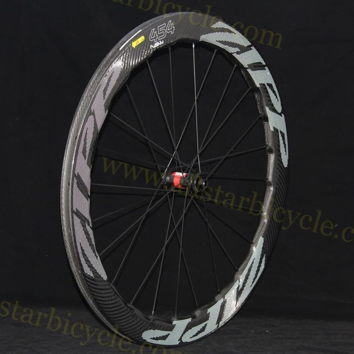 zipp 454 nsw carbon clincher