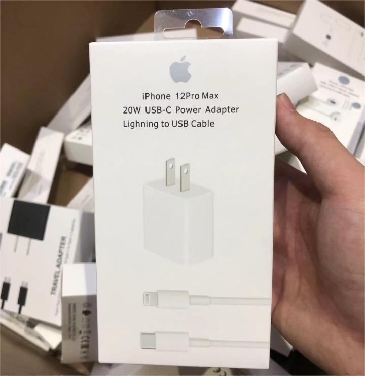 Apple 20W Charger Combo
