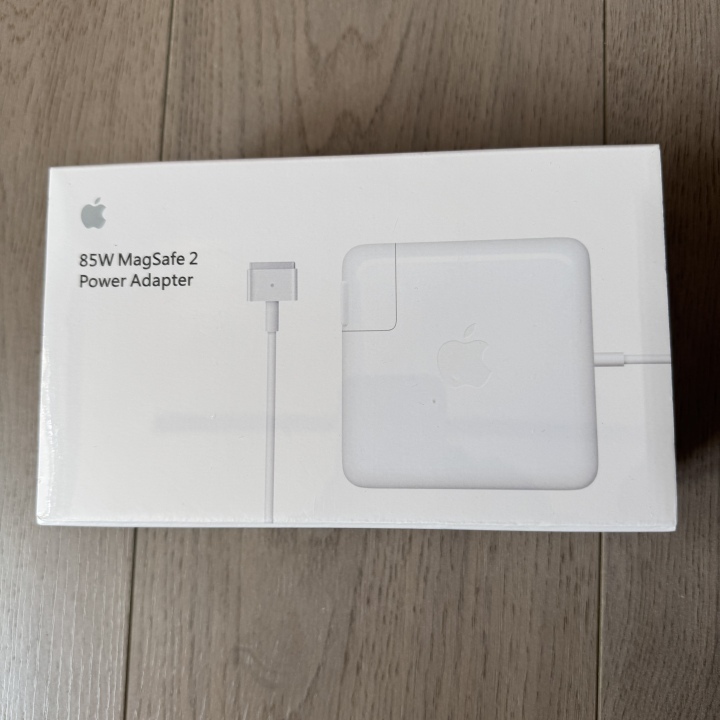 85W MagSafe 2 Macbook Power Adaptor With Logo With Box