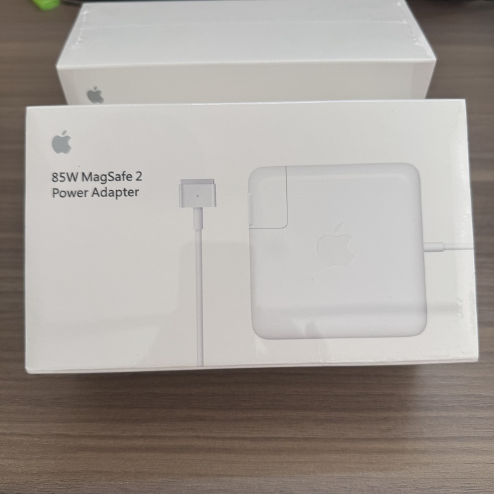 85W MagSafe 2 Macbook Power Adaptor With Logo With Box