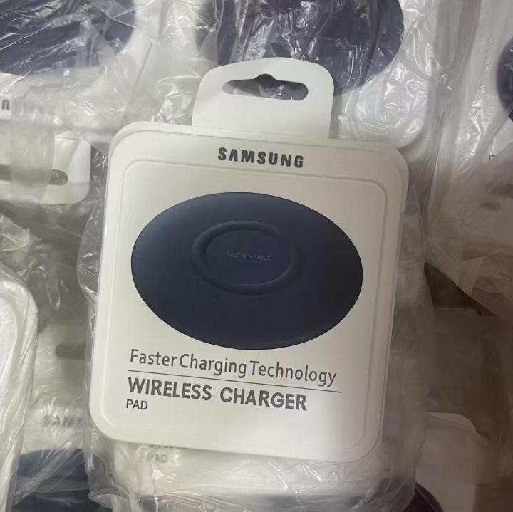 Samsung Faster Charging Wireless Charger With Logo With Box