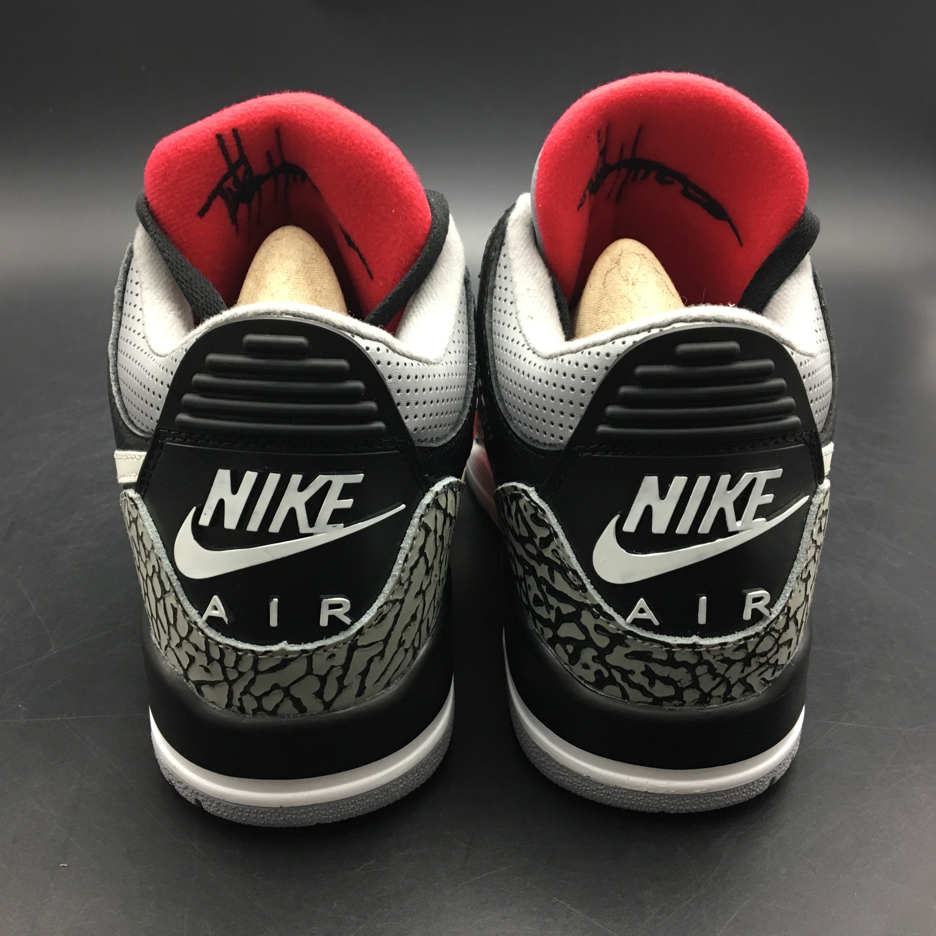 Air Jordan 3 Retro OG "Black Cement" 2018