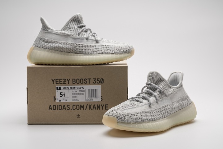 BoostMasterLin Yeezy Boost 350 V2 Yeshaya Reflective, FX4349 - ShareSneakers.com