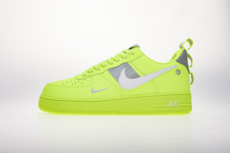 BootsMasterLin Air Force 1 Utility Volt 2, AJ7747-700 - ShareSneakers.com