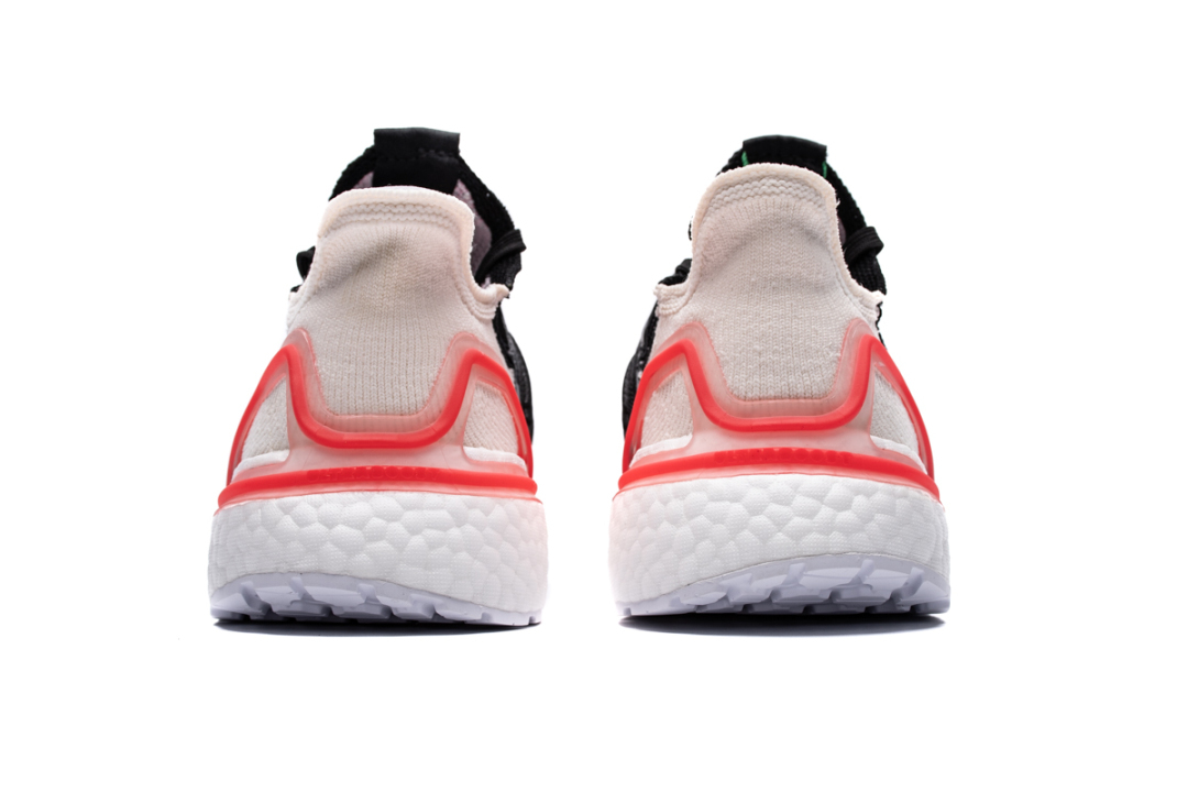 BoostMasterLin Ultra Boost 2019 Core Black Active Red, F35238 - ShareSneakers.com