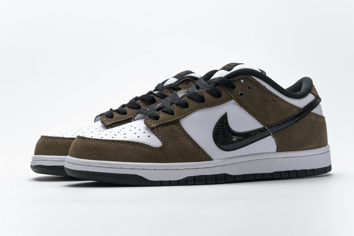 dunks brown and white