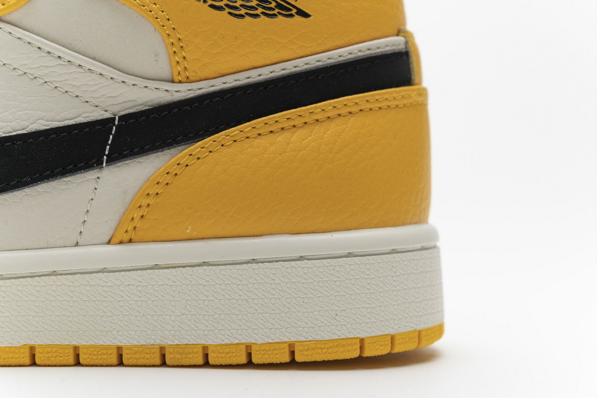 PK God Jordan 1 Mid SE Lakers, 852542-700