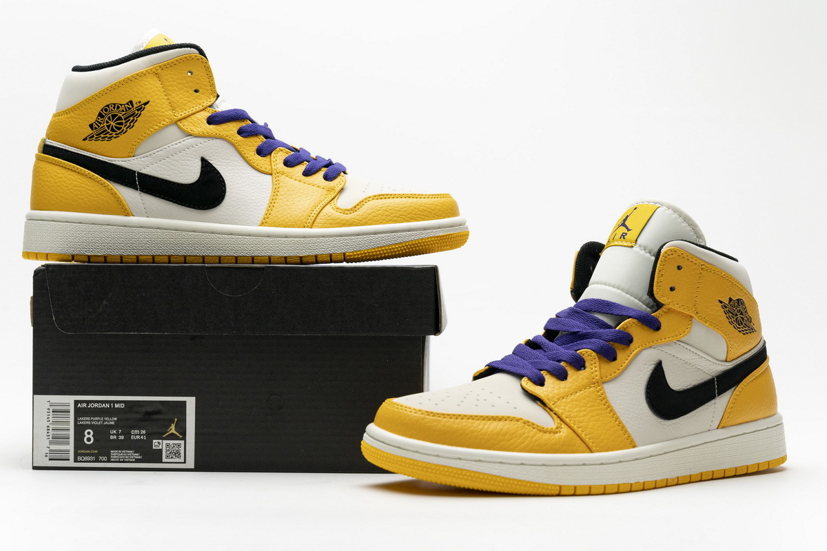PK God Jordan 1 Mid SE Lakers, 852542-700