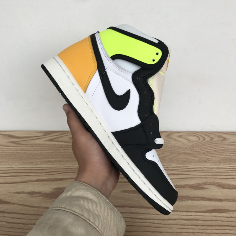 POP Air Jordan 1 Retro High OG "Volt Gold", 555088-118 