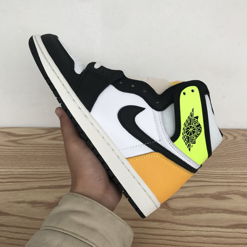 POP Air Jordan 1 Retro High OG "Volt Gold", 555088-118 