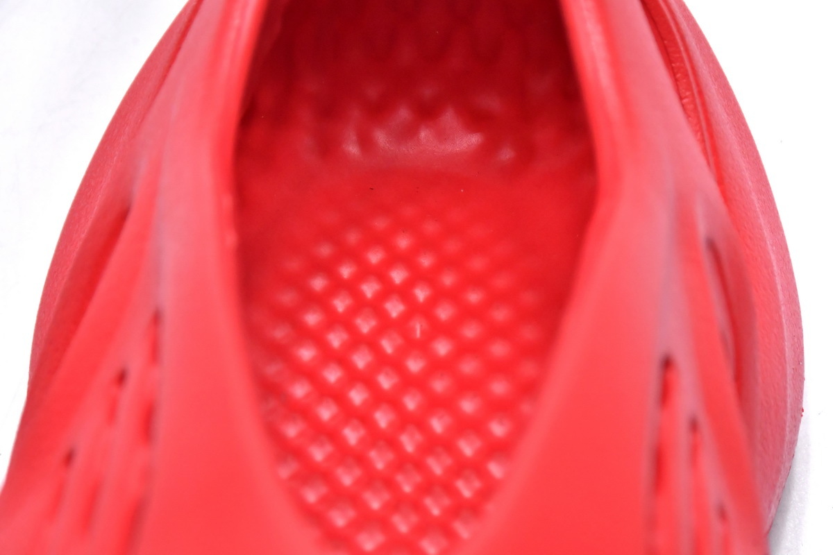 POP Yeezy Foam RNNR Vermillion, GW3355 