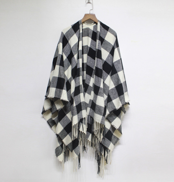 A/W capes&ponchos 20SK8530