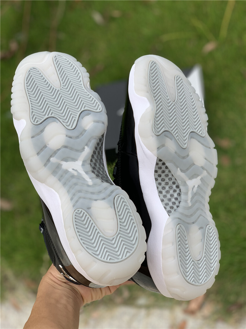 air jordan 11 metallic silver