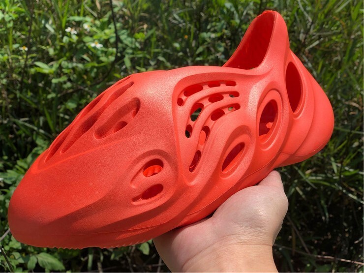 yeezy vermilion foam runner