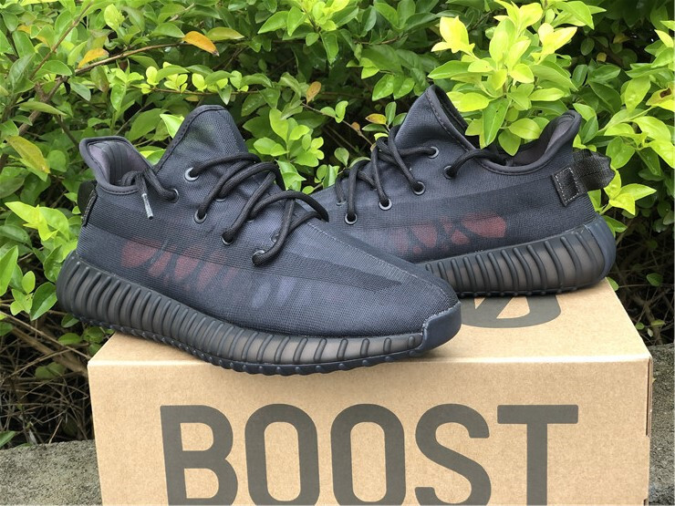 mono cinder yeezy