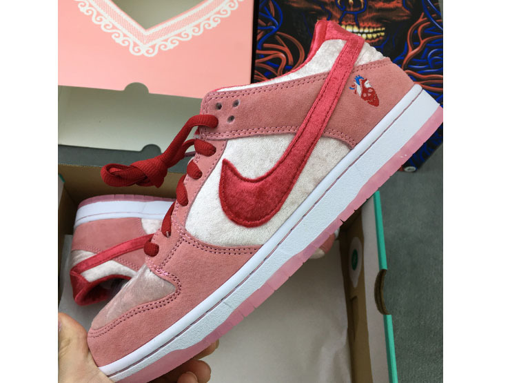 nike sb strangelove price