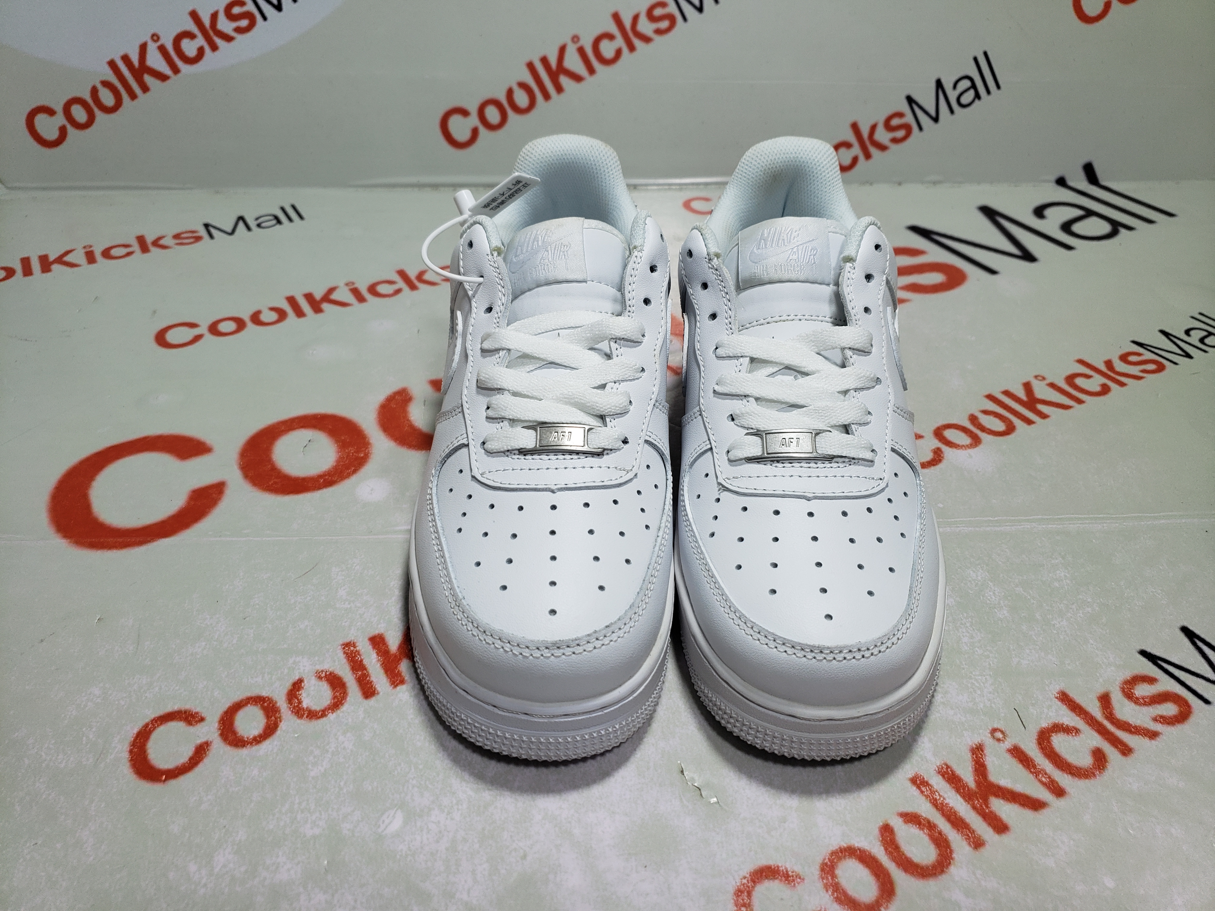 cool kicks air force 1