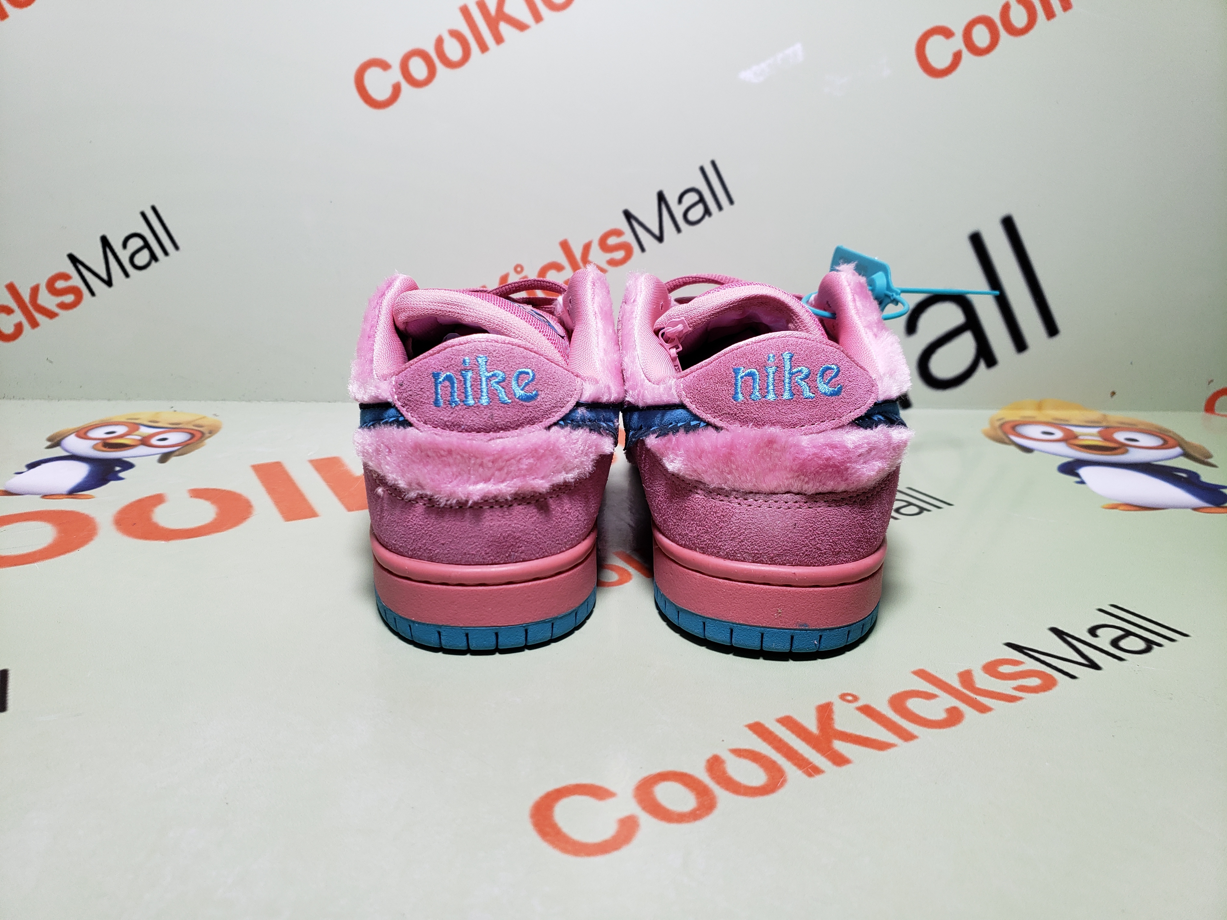 pink bear sb dunk