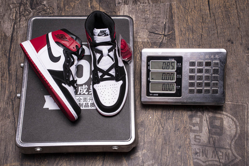 PK God  Air Jordan 1 Black Toe High OG