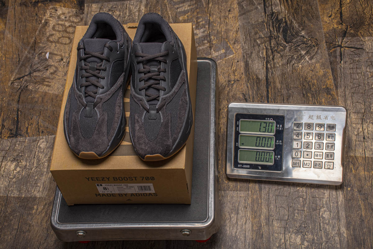 PK God Adidas Yeezy Boost 700 Utility Black