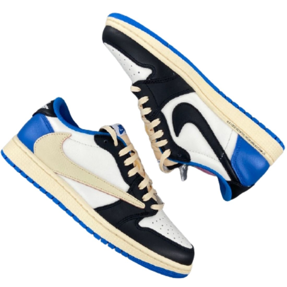 XP Factory Sneakers & Air Jordan 1 Low Fragment x Travis Scott DM7866-140