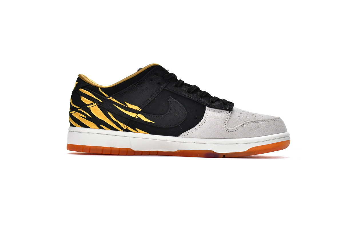 PK God Nike Dunk Low Year of the Tiger (2022)