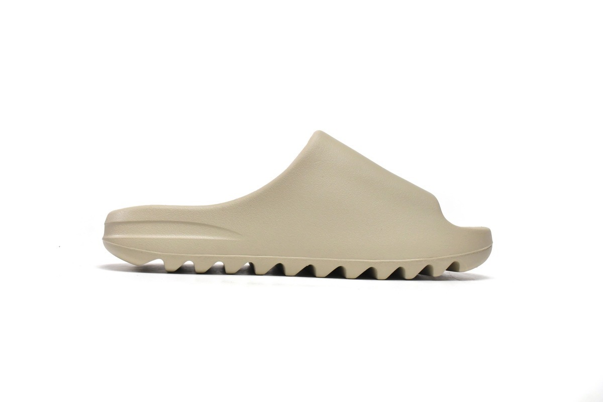 bstn yeezy slide