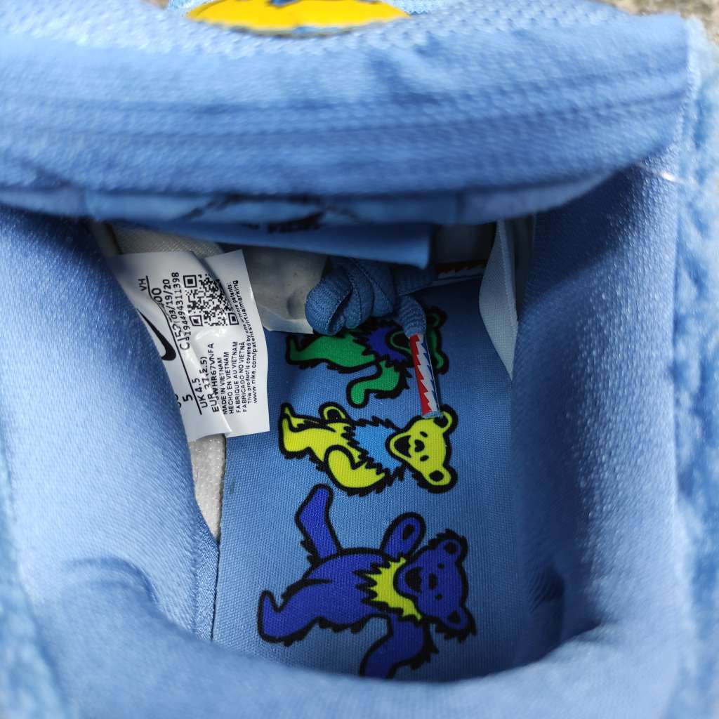Nike SB Dunk Low Grateful Dead Bears Blue - SongSneaker