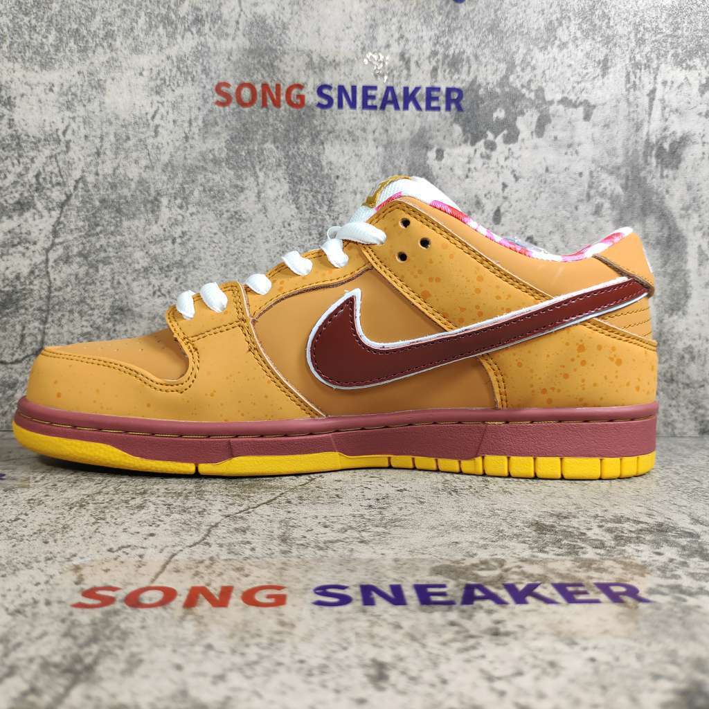 sb dunk yellow