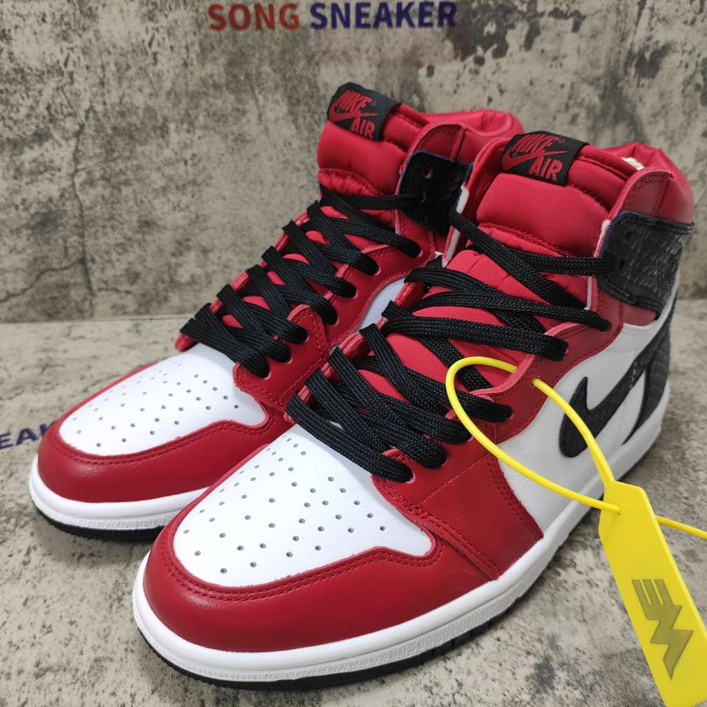 jordan 1 satin snake chicago on feet