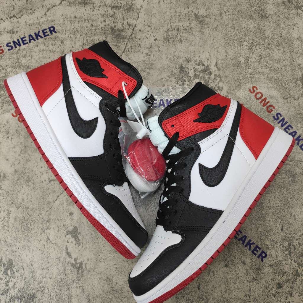 aj1 retro high zoom white racer blue