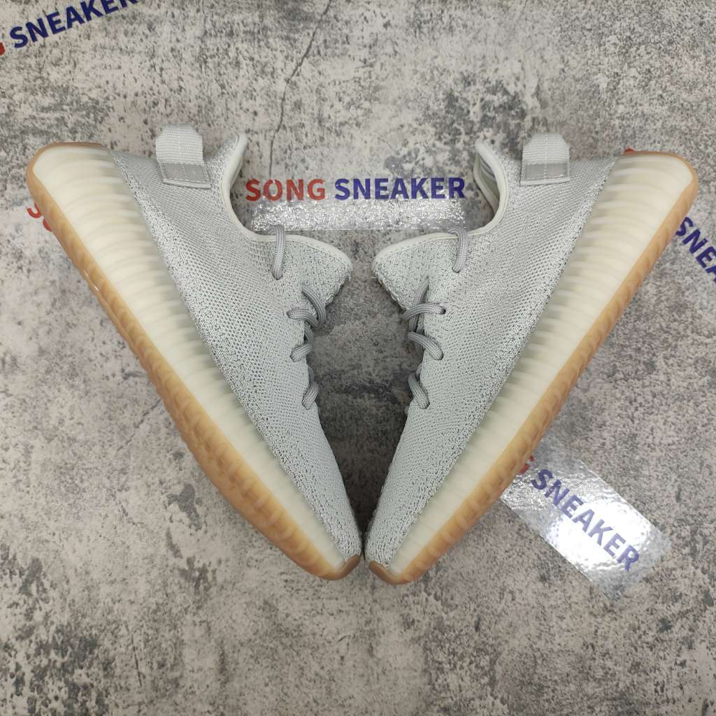 yeezy v2 synth