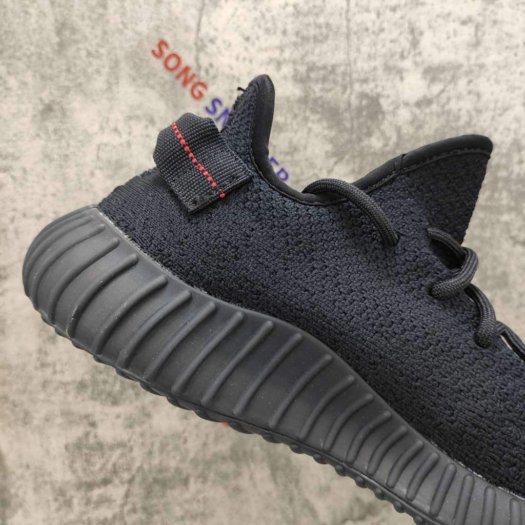 yeezy boost 350 v2 black and red