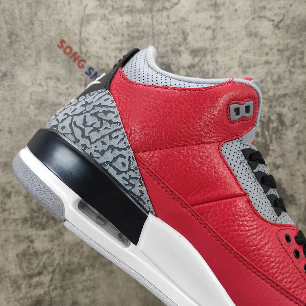 Air Jordan 3 Retro SE Unite Fire Red
