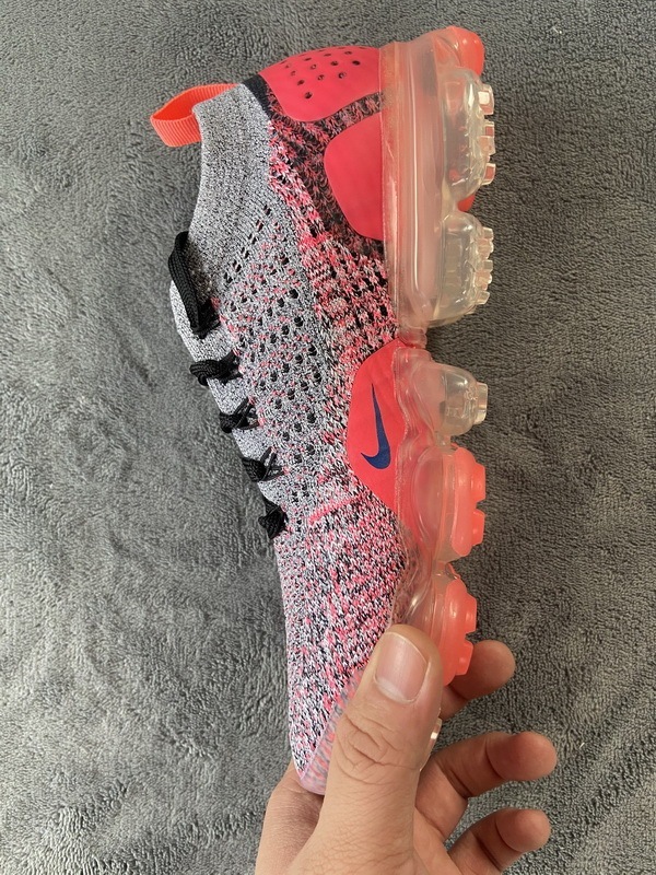 pink grey vapormax