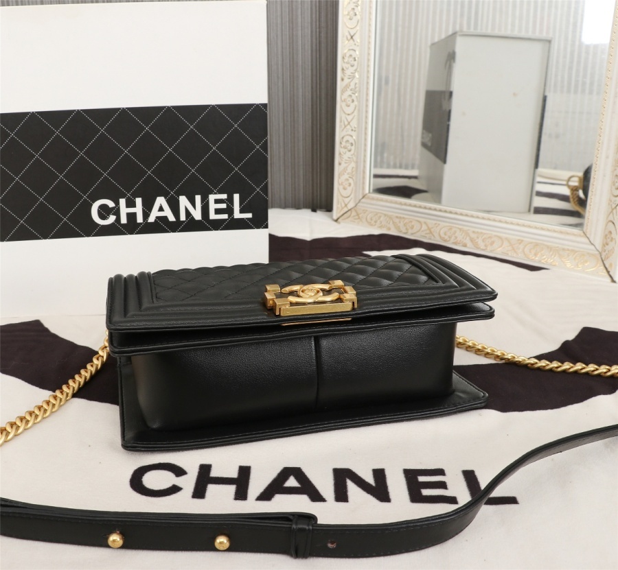 chanel bag $1000