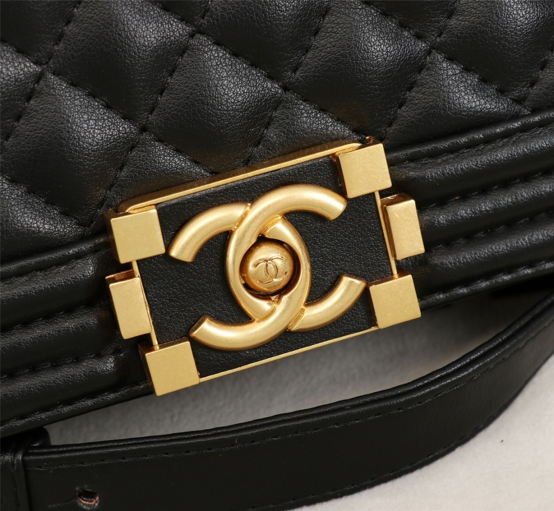 chanel bag $500