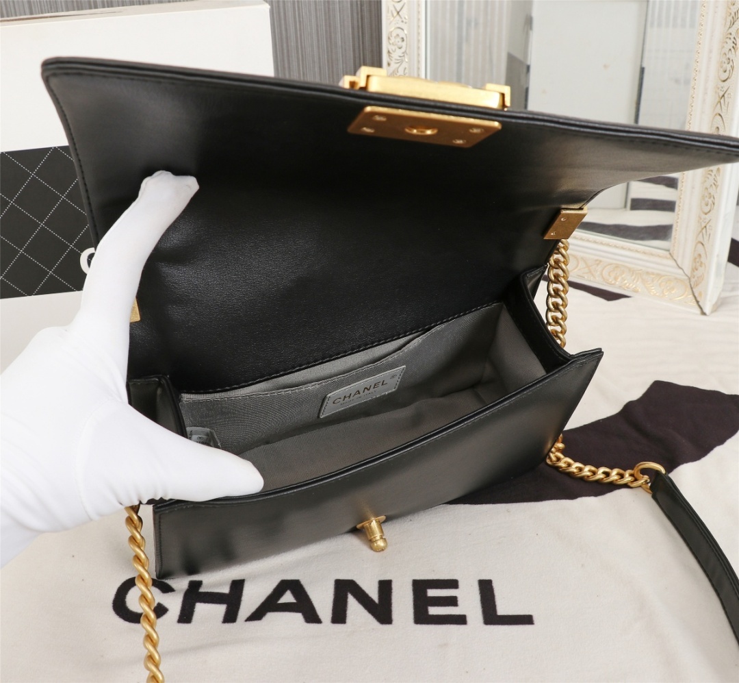 chanel bag $6000