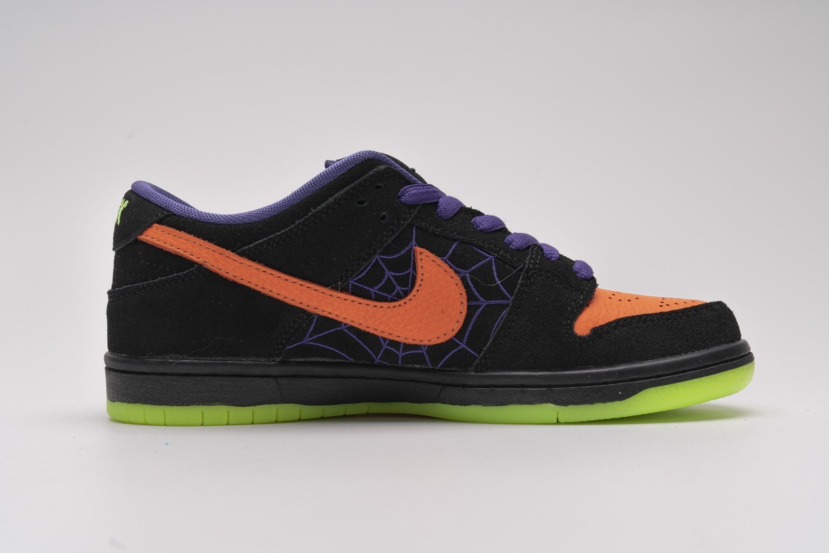 halloween sb nike