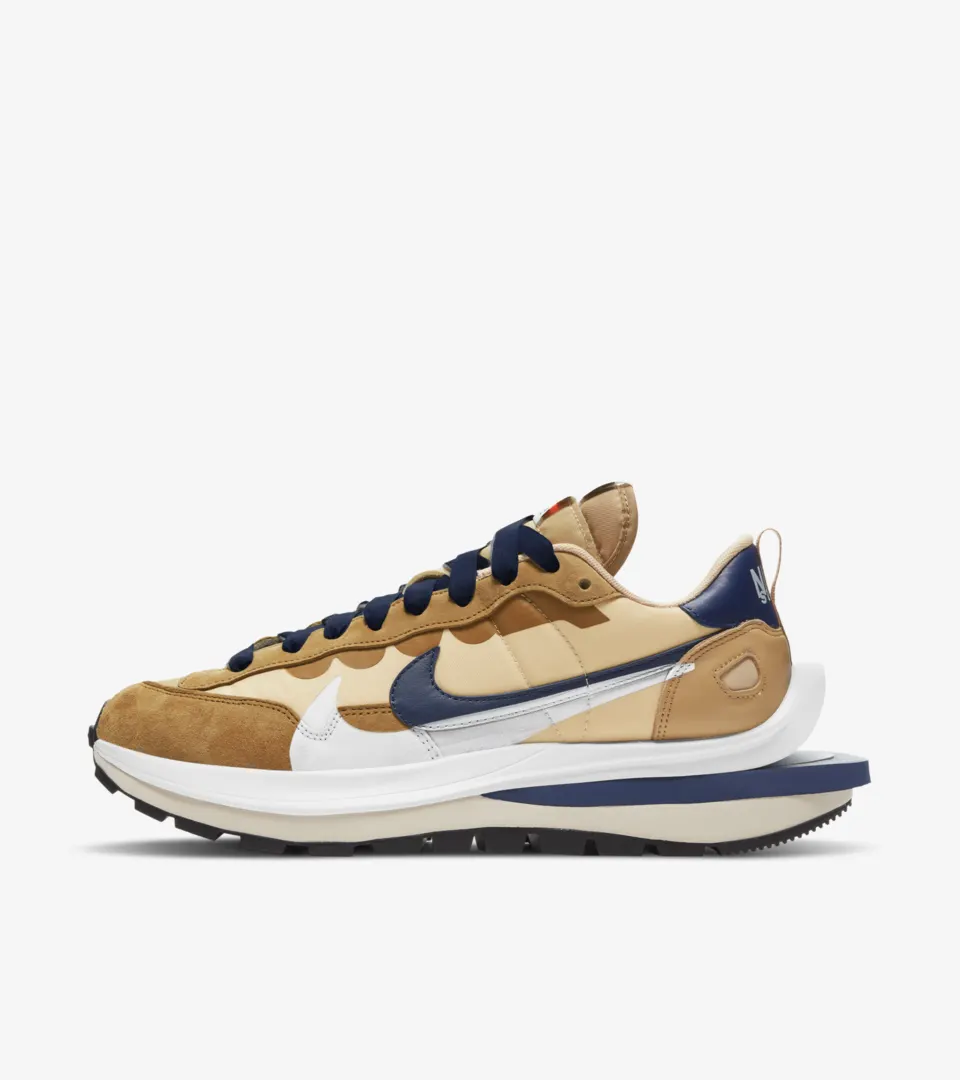 nike vapor waffle sesame