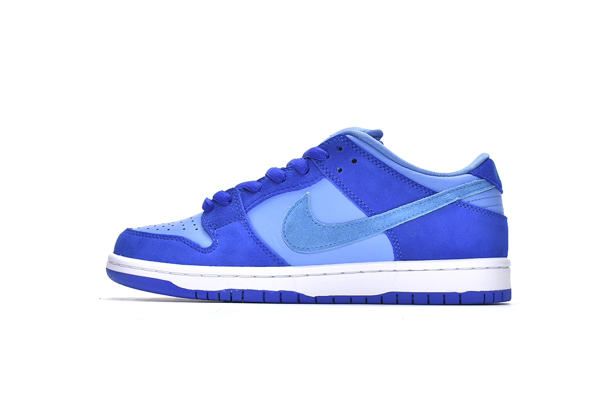 Nike SB Dunk Low Blue Raspberry DM0807400