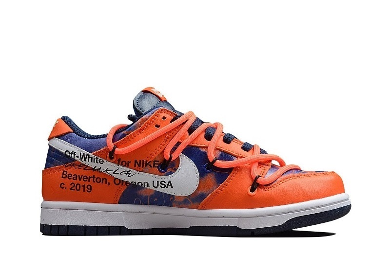 dunk low futura unc