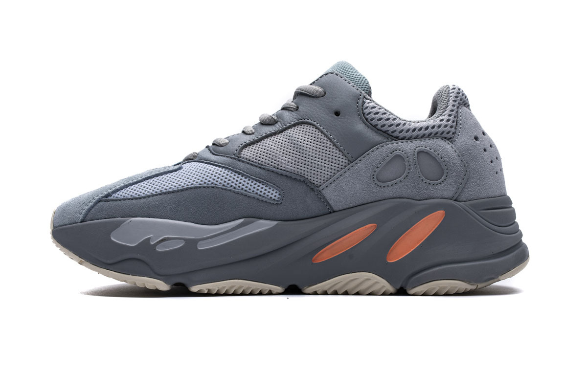 fotografía luego deseable Teka-marburgShops - Perfect for the gym comfortable only fades the Adidas  logos with black - High Quality OG Yeezy Boost 700 V2 Inertia