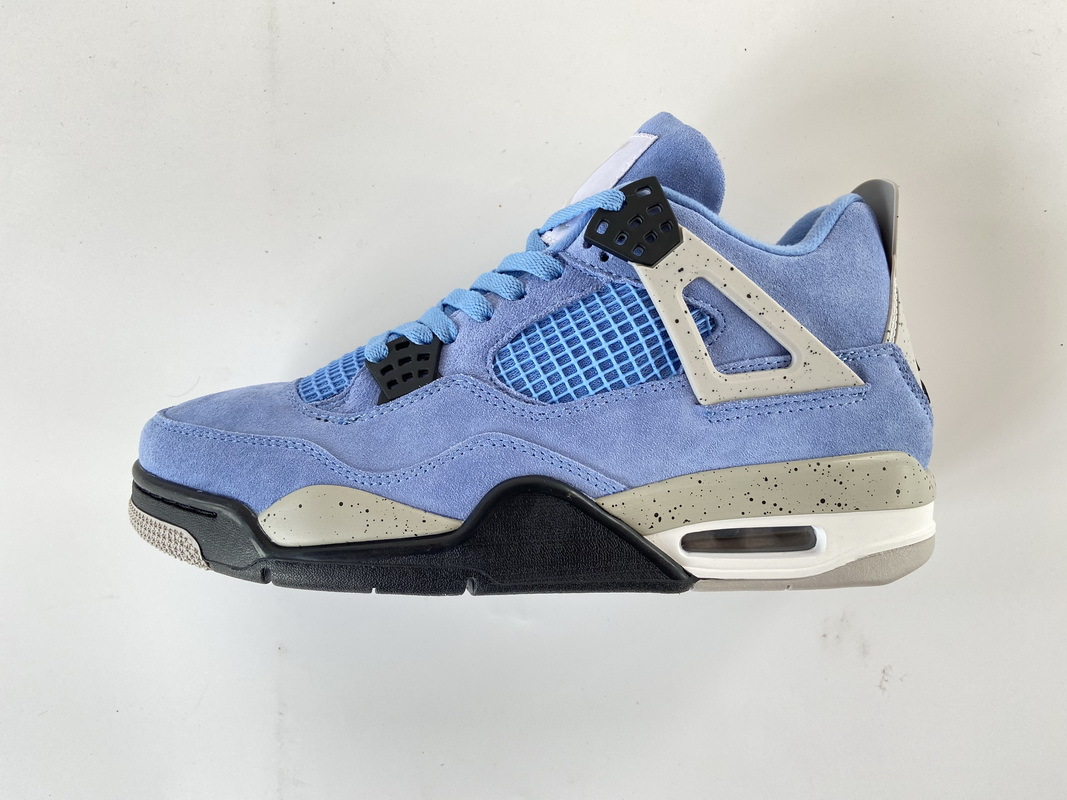 Air Jordan 4 Retro 'University Blue' CT8527-400